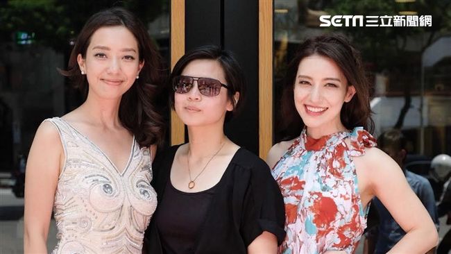 女星裸露揭圈內秘辛　大膽挑戰潛規則