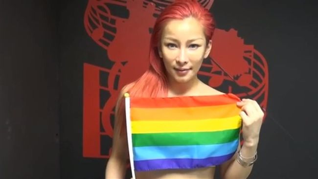 祖靈哭哭！溫嵐世足狂讚中國之最挨轟