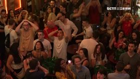 西俄賽後兩樣情 戰鬥民族high翻街頭