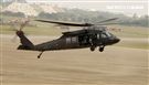 陸航UH-60M黑鷹直升機實施空中突擊著陸，空勤隊同機型也加入漢光演習。（記者邱榮吉/攝影）