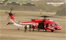 陸航UH-60M黑鷹直升機實施空中突擊著陸，空勤隊同機型也加入漢光演習。（記者邱榮吉/攝影）
