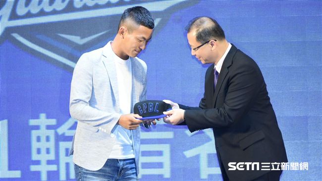 富邦沒選李振昌　戴培峰興奮當狀元