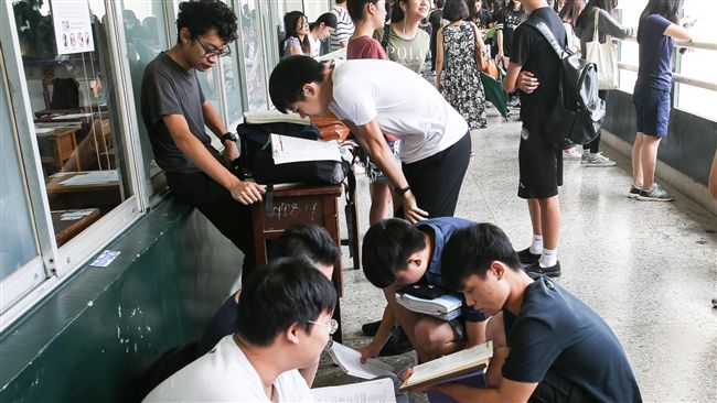 指考歷史　考生：找出關鍵字即可作答