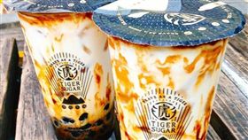 每天手炒黑糖只是描述！「老虎堂」爆珍奶不純　老闆坦言：有色素（圖／翻攝自老虎堂臉書）	