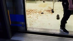 台北捷運,淡水信義線,老鼠,台北捷運公司,旅客,北捷
圖／爆料公社