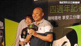 LINE webtoon　韓國　與神同行原作　周浩旻　葉立斌攝