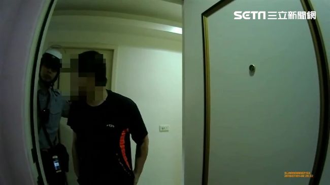 超級豬隊友　毒蟲挾持友人還自己報警