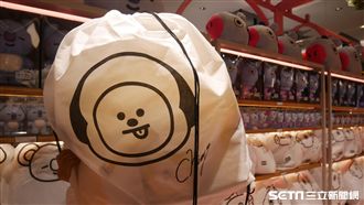 BT21首登台　前五日福袋限量開搶