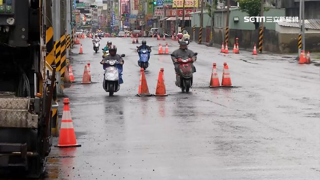 首納影片考題！機車考照明年新制曝光