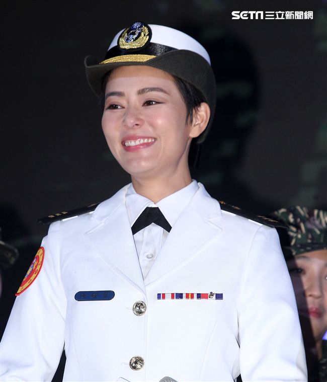上尉連長劉香慈。（記者邱榮吉/攝影）