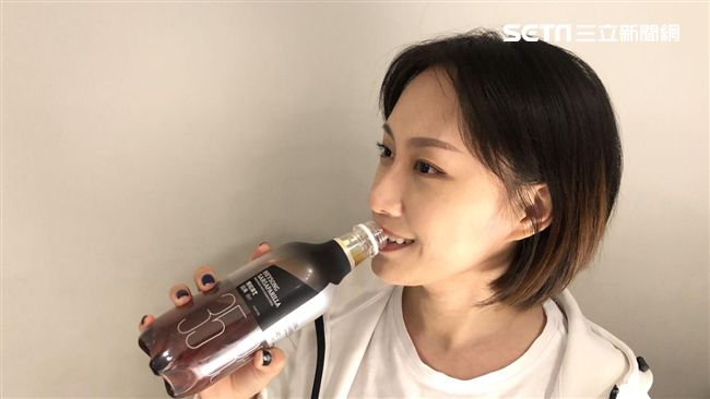 冰飲喜好出爐！汽水本土勝、進口冰紅