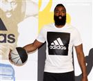 NBA年度最有價值火箭球星「大鬍子」哈登（James Harden）造訪台灣。（記