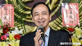 新北市長朱立倫出席民進黨新北市議會幹部交接。 圖／記者林敬旻攝