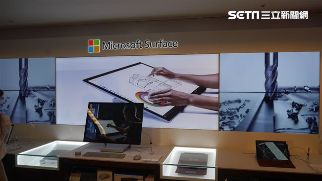微軟Surface形象旗艦店登場
