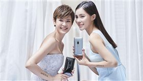 Sony Mobile提供　Xperia XZ2 Premium