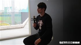 ▲陽岱鋼接受媒體訪問。（圖／記者蕭保祥攝）