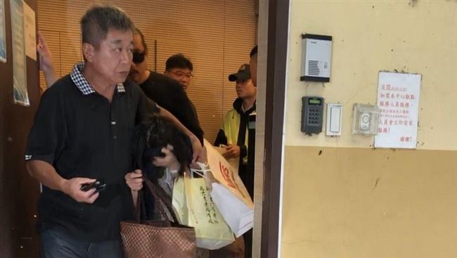 藍寶堅尼副駕女枉死　母相驗崩潰癱軟