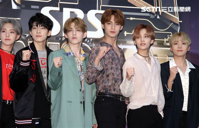 韓國自給自足大勢男團SEVENTEEN。（記者邱榮吉/攝影）