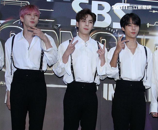 韓國男神級概念偶像VIXX。（記者邱榮吉/攝影）