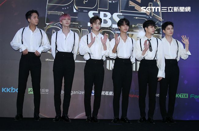 韓國男神級概念偶像VIXX。（記者邱榮吉/攝影）