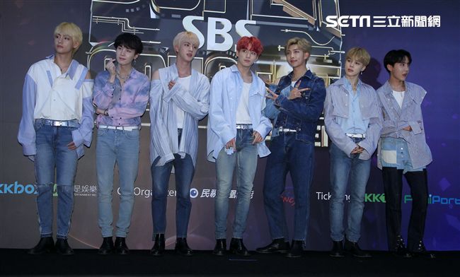 韓國世界頂級BTS防彈少年團。（記者邱榮吉/攝影）