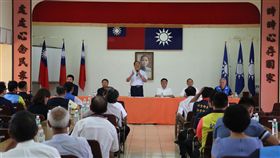 竹縣長人選難產  國民黨開幹部會議（1）國民黨中央提名協調小組，包括國民黨副主席兼秘書長曾永權（後左3）等人，1日到國民黨新竹縣黨部召開幹部會議，聽取新竹縣長提名意見，希望盡快彙整，找出勝選的方式。中央社記者魯鋼駿攝 107年6月1日