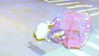 誤認垃圾拖走籠車　婦遭竊盜罪函送