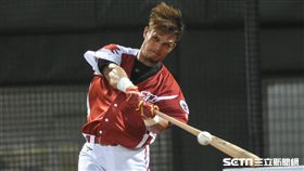 中職明星賽全壘打大賽陽耀勳。 （圖／記者林敬旻攝）