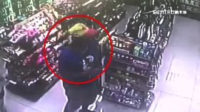 L隨機割喉女2400