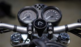 Beeline Moto衛星導航。（圖／翻攝Kickstarter網站）
