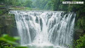 新北十分瀑布。（圖／新北觀光局提供）