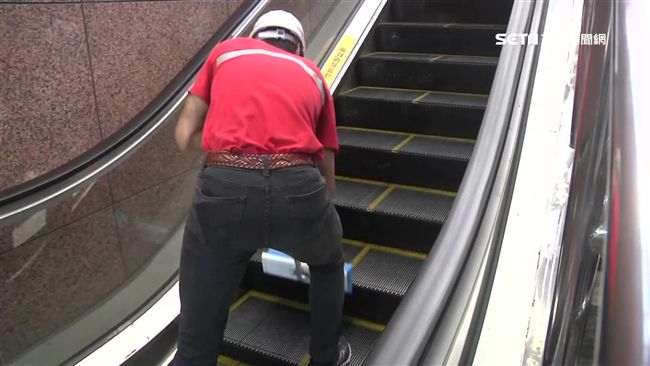 不需停機　環保工程助台鐵扶梯掃髒汙