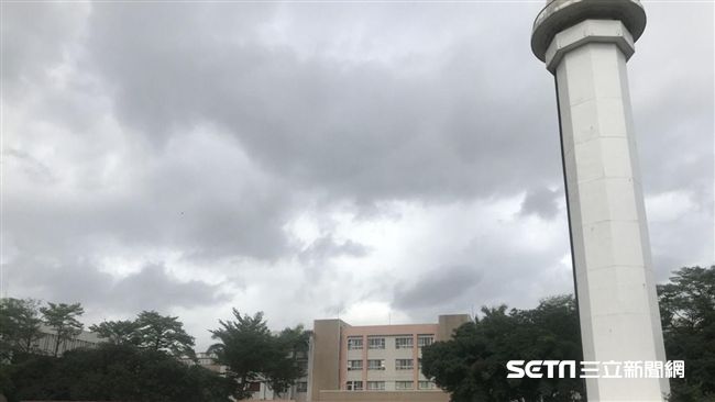 瑪莉亞雙眼牆進逼　東部吹38度焚風