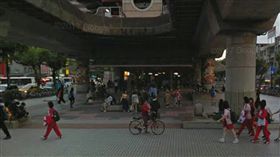 台北捷運石牌站外觀（翻攝Google Map）