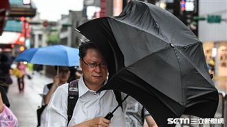 「白鹿」暴衝直撲!全台嚴防狂風暴雨