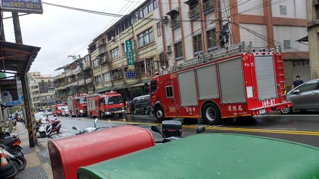 男闖女友家鬧自殺　半裸灑汽油縱火亡