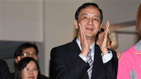 新北市長朱立倫出席民進黨新北市議會幹部交接。 圖／記者林敬旻攝