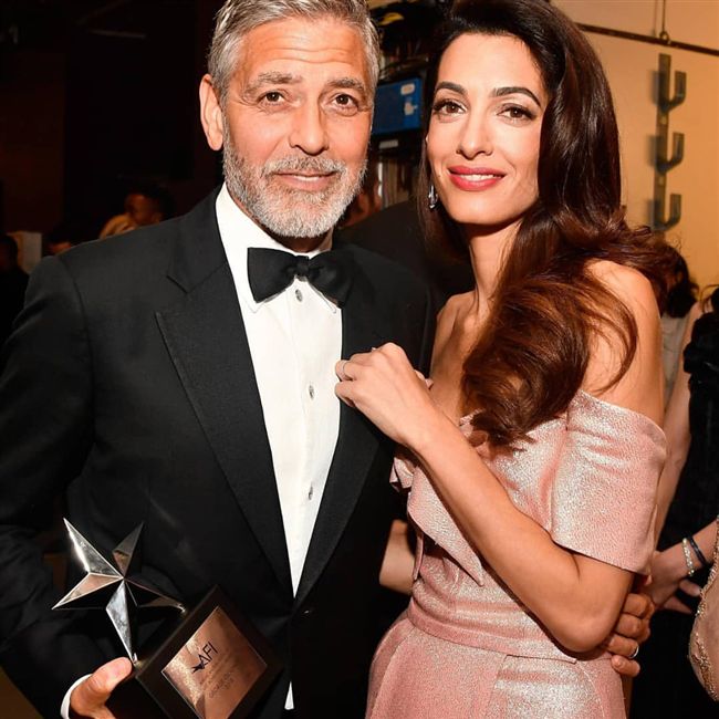 喬治克隆尼(左)與妻子阿瑪爾克隆尼(右)育有2名子女,如今皆已取得法國國籍。(圖/資料照)