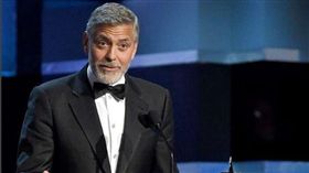 ▲喬治克隆尼近期在義大利拍攝新戲。（圖／翻攝自IG）