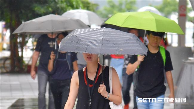 僅馬祖需警戒　氣象局2點半解除警報