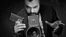 土耳其,婚攝,Onur Albayrak,痛毆,新郎（圖／翻攝自Onur Albayrak臉書）