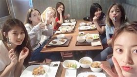 TWICE 圖／翻攝自TWICE Instagram