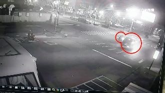 騎士撞垃圾車　頭部血流如注急救不治