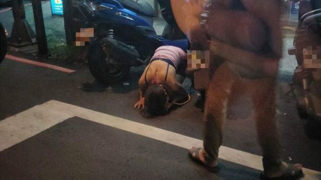 「我不知他是誰…」女露內衣求男原諒
