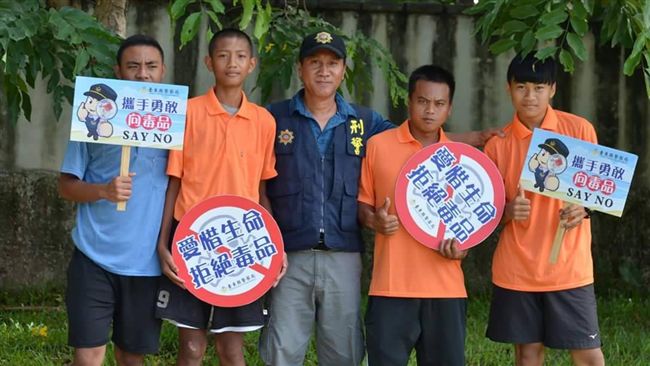 大武分局辦運動會　宣導「青春專案」