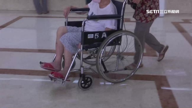 為了2百萬…狠母疑聯手醫院害癱女兒