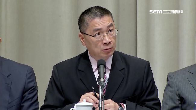 獨訪全方位徐國勇　內閣最百搭男人