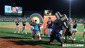 中信、統一12局0：0握手言和。（圖／記者王怡翔攝）