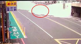 中壢,二氧化碳,停車塔,消防,白色煙霧,騎士,監視器