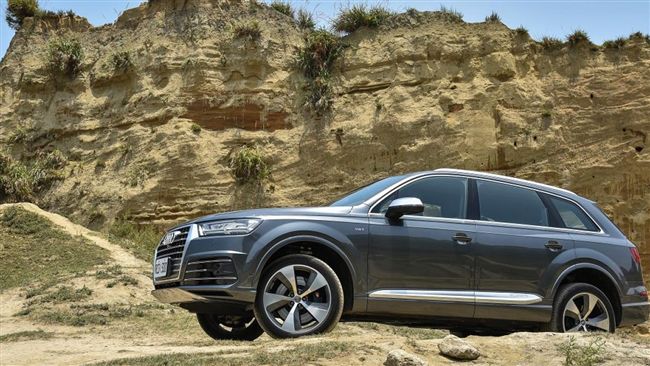 全能運動好手！Audi SQ7